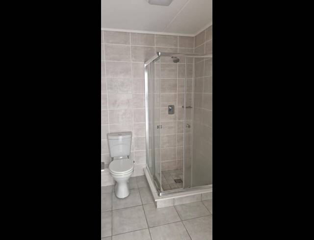 2 BEDROOM PROPERTY TO RENT IN GREENBAY ECO ESTATE